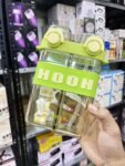 sipper bottle