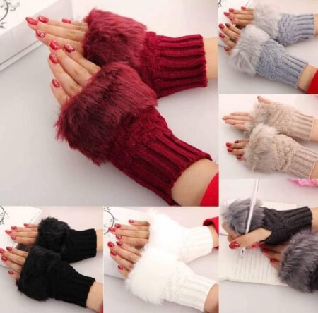Half Winter Furr Gloves (Random Colors)
