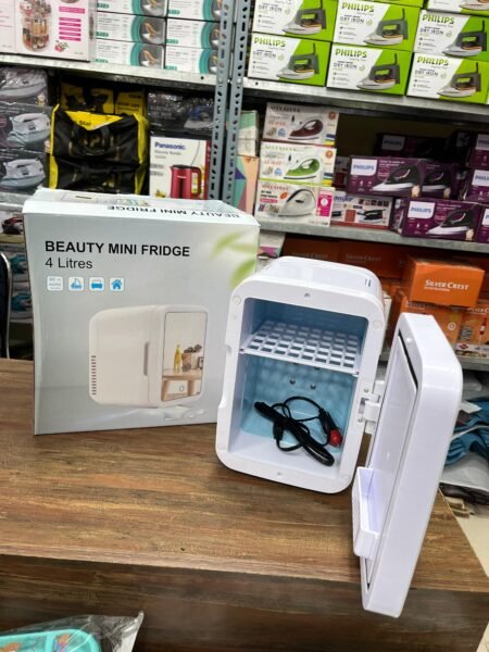 AC/DC 4L Vanity Mirror LED Portable Fridge