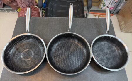 11 inch Large Size SUS Stainless Steel Non-Stick Silver Pan
