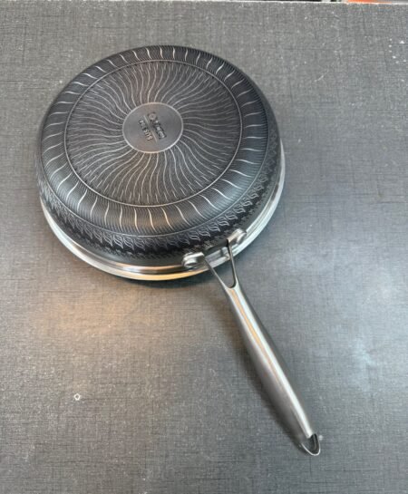 10 inch Medium Size SUS Stainless Steel Non-Stick Silver Pan